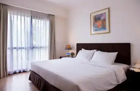 Diamond Westlake Suites - 90