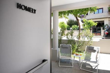 Cozy Corner Luxury Apartments - 36