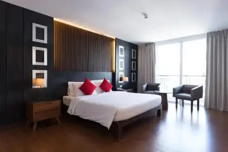 J Pattaya - 104
