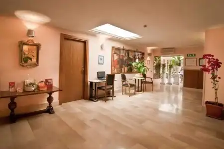 Center 1 - 1