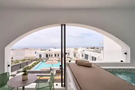 Alleys All-Suite & Spa - 104