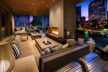 W Bellevue - 48