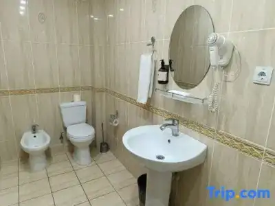 Arien Plaza - 49