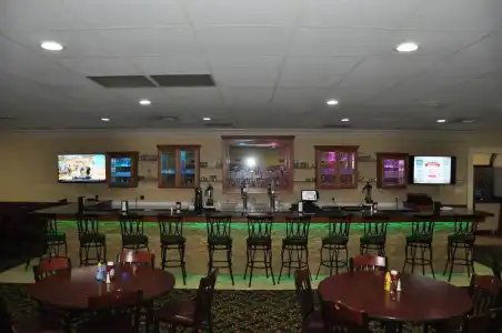 Avalon Inn - 17