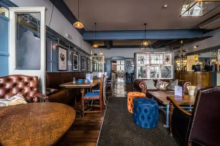 Brewers Inn - 16