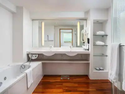 Novotel Bucharest City Centre - 7