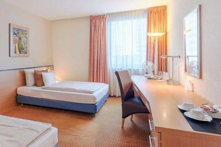 Best Western Macrander Frankfurt/Kaiserlei - 35