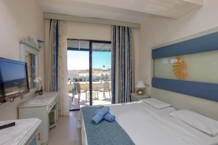 Mare Blue - 8