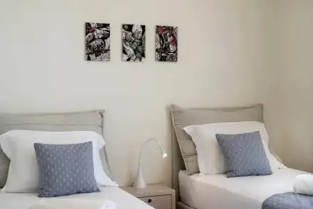 Spring Apartments - 2