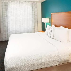 Residence Inn by Marriott Richmond West End - 24