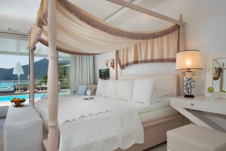 Mare Monte Small Boutique - 86
