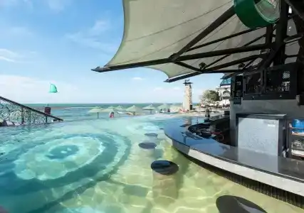 Pattaya Modus Beachfront Resort - 32
