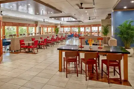 Holiday Inn Express WAIKIKI by IHG - 28