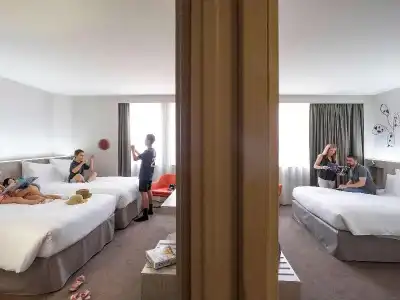 FirstName Toulouse, part of JdV by Hyatt - 77