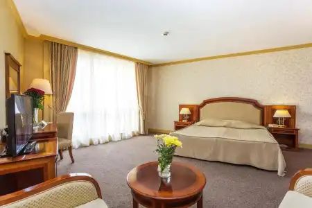 Romance & Family Suites - 83
