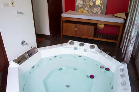 VIP Chain Resort Pool Villa - 22