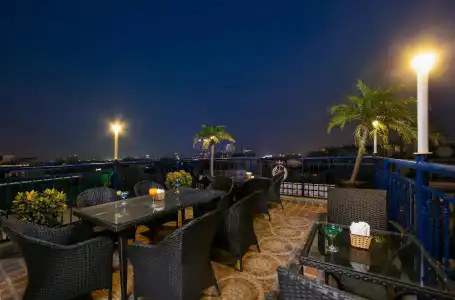Sq Hang Gai & Spa - 32
