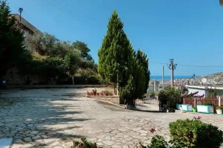 Miracle Luxury Apartments - 32