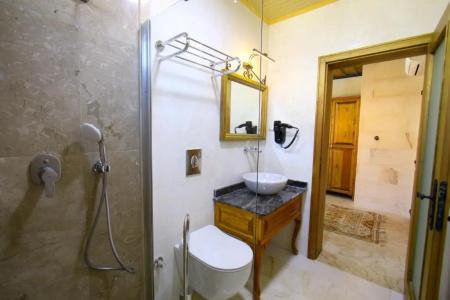 Sapphire Stone House - 51
