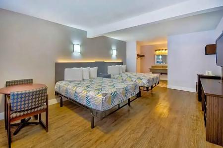 Motel 6 Inglewood, CA - 18