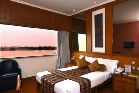 Polo Floatel Kolkata - 22