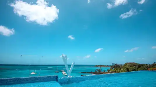 Ocean V - 15
