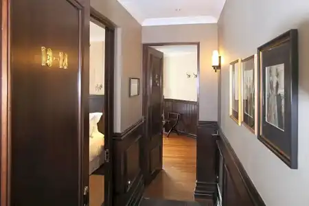 Boutique Castillo Rojo - 145