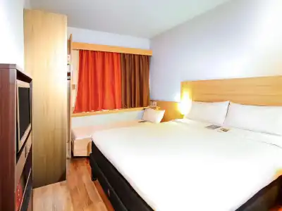 Ibis Santiago Providencia - 22