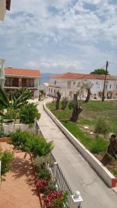 Elenas Garden - 59