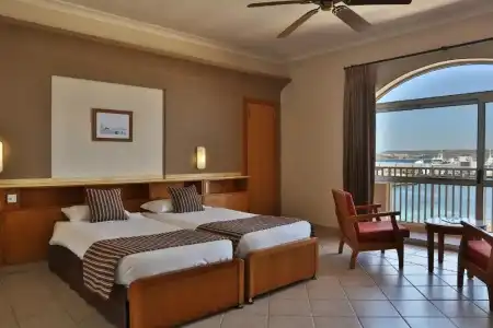 Paradise Bay Resort - 44