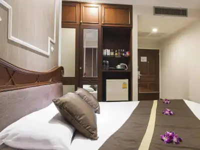 Majestic Suites - 6