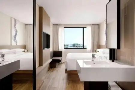 Fairfield by Marriott - 29