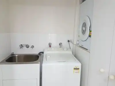 Baronnet Apartments - 41