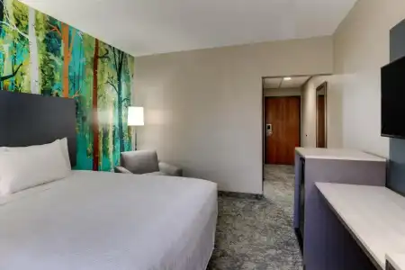 Barrington & Suites - 31