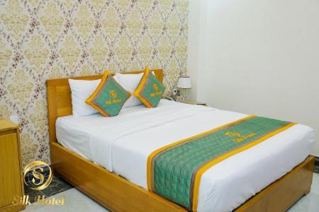Silk near Tan Son Nhat Airport - 25
