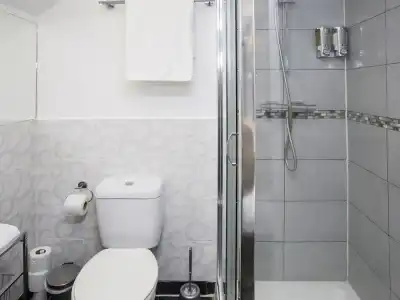 Primrose Guest House - 37