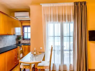 Elounda Alikes Suites & Studios - 38