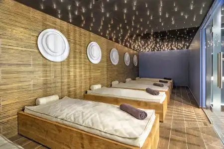 Crowne Plaza Borjomi - 37