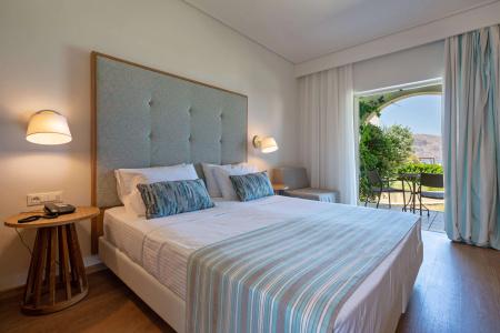 Pilot Beach Resort - 3