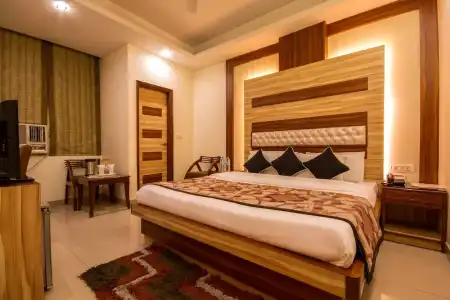 Aster Inn - 52