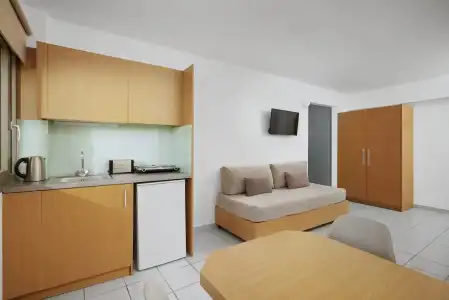 Acropolis Apartments - 58