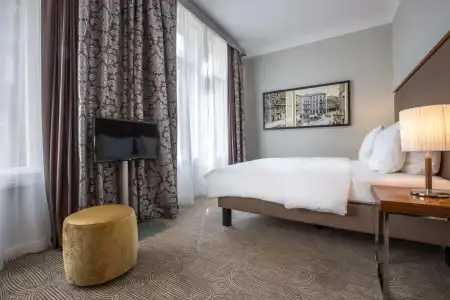 Radisson Blu Schwarzer Bock - 40