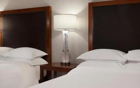 Sheraton Anchorage - 79