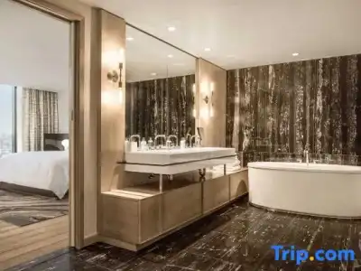 JW Marriott Parq - 188