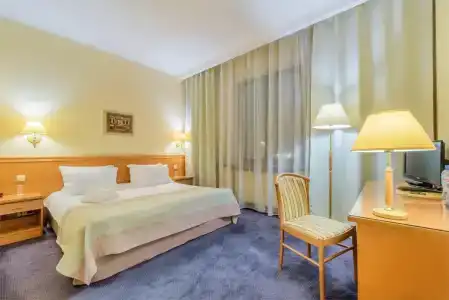 Suleiman Palace - 76