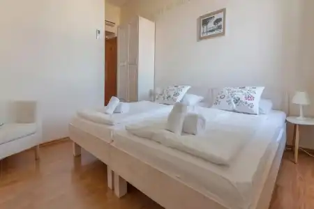 Stara šola - Oleander Resort - 43