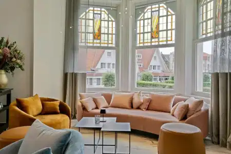Astoria De Haan - 3