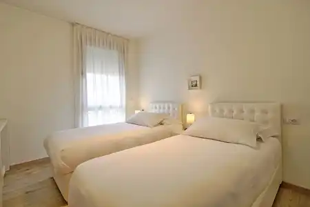 The Rooms - 281