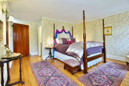 Wilburton Inn - 118