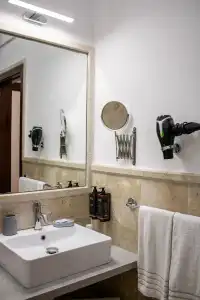BADIA NUOVA Apart - 380